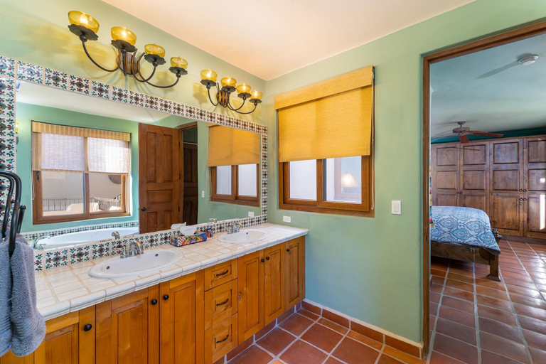 Others 3, Beautiful home in Founder - A close walk to the beach and Wine cellar, Comondú