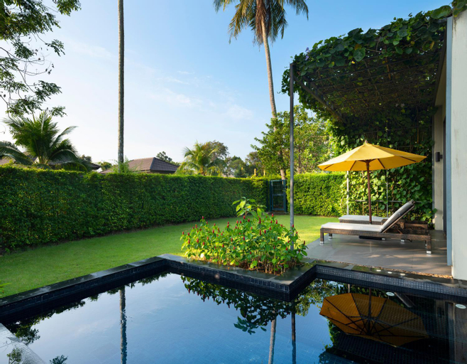 Swimming Pool 5