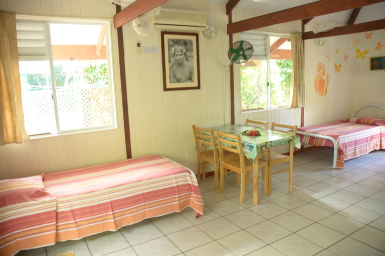 Bedroom 2, Fare Maheata