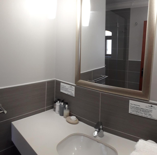 Bathroom 4, Villa Tuscana Boutique Hotel, Nelson Mandela Bay
