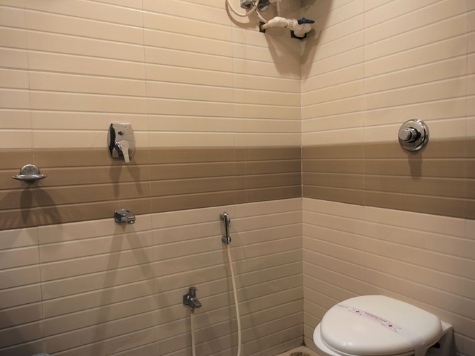 Bathroom 3, HOTEL BINAPANI DELUXE 1, Birbhum
