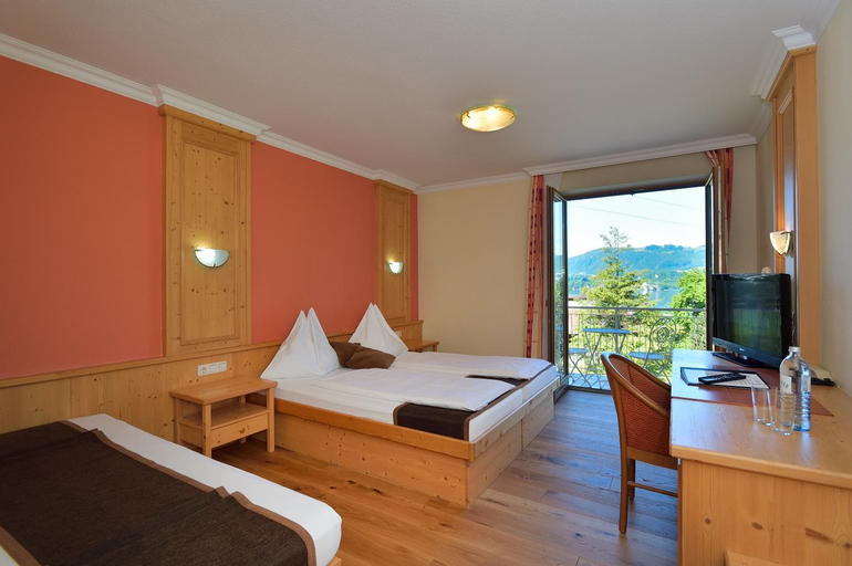 Bedroom 3, Hotel Magerl, Gmunden