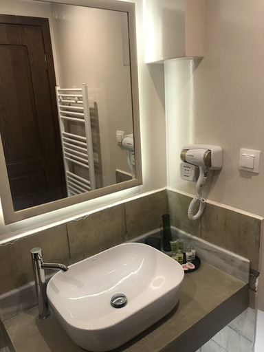 Bathroom 5, Finday Eco Boutique Hotel, West Greece