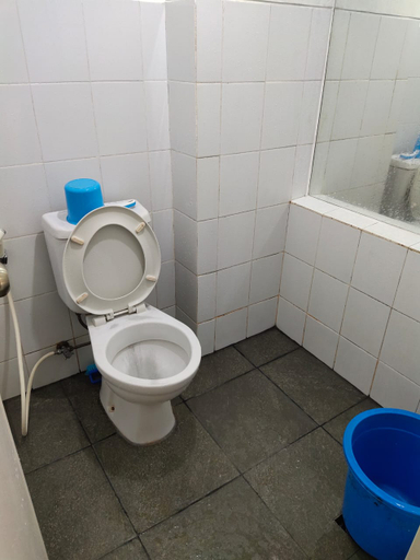 Bathroom 3, Apartemen Kalibata City by Diamond Property, South Jakarta