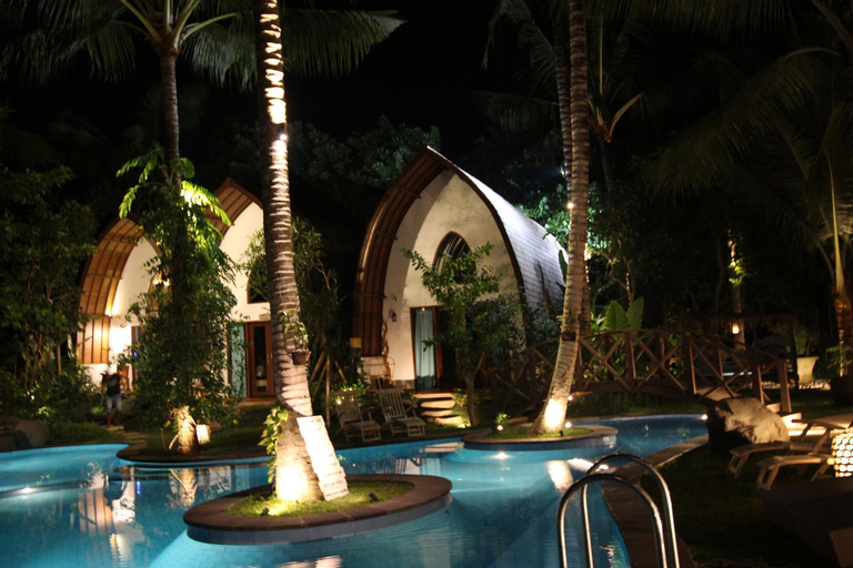 Swimming Pool 2