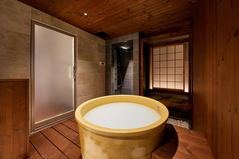 5, Kokin Tengachaya, Osaka