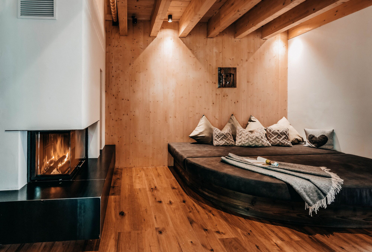 Bedroom 4, Werdenfelserei, Garmisch-Partenkirchen