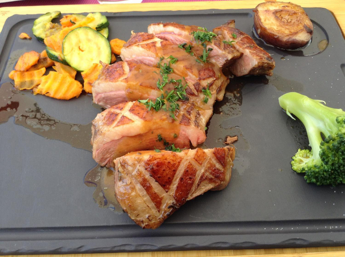 Food & Drinks 4, Hotel Lou Granva, Jura