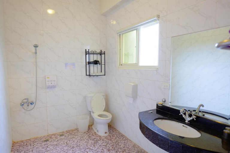 Bathroom 3, Spring Garden Homestay, Hualien