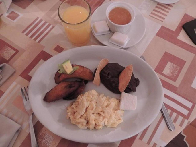 Food & Drinks 5, Hotel Pension Bonifaz, Quetzaltenango