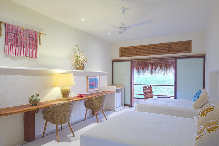 Bedroom 2, Casa la Ola, Dist. Pochutla