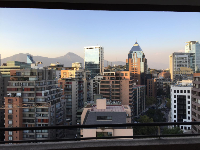 Others 4, Apartamentos Costanera Centre, Santiago