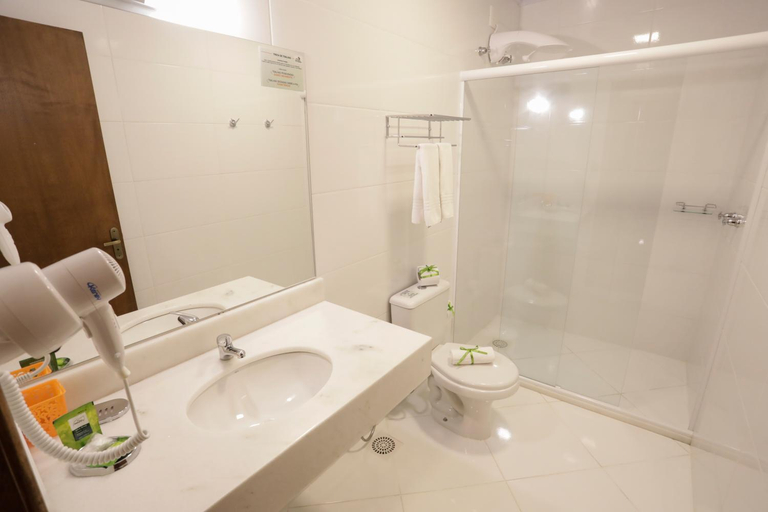 Bathroom 3, Pousada Tres Pinheiros, Gramado