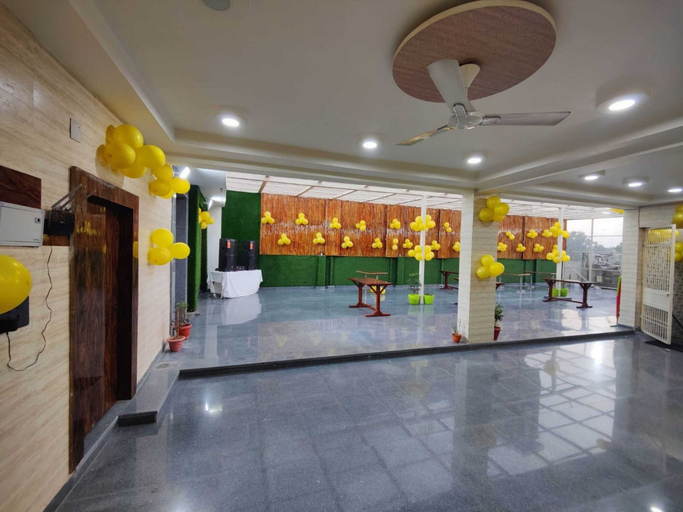 Others 5, Hotel Vrindavan Palace, Aligarh
