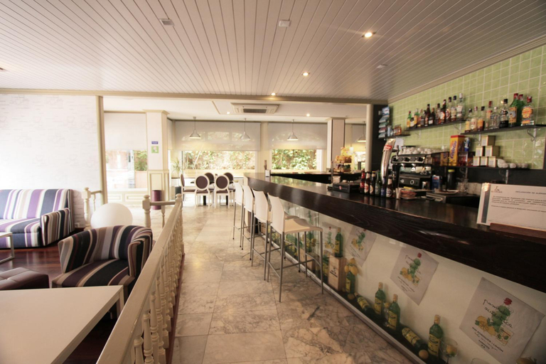 Food & Drinks 5, Apartamentos Royal Life, Baleares
