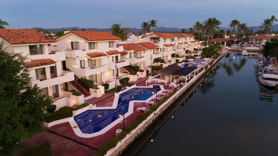Exterior & Views 1, Cabo Blanco Hotel and Marina, Cihuatlán