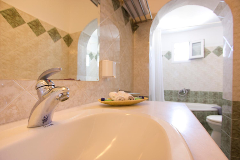 Bathroom 3, Anixi Hotel Mykonos, South Aegean