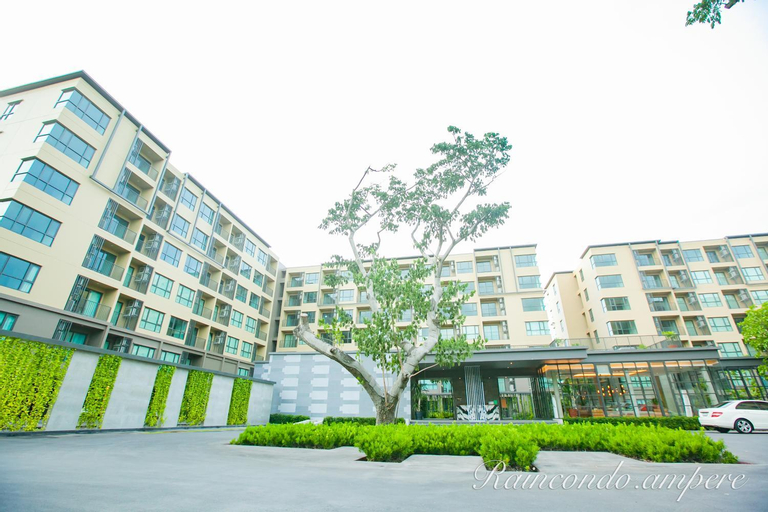 Rain Cha Am-Hua Hin by Ampere, Cha-Am