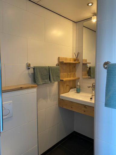 Bathroom 2, Bed&Breakfast aan Strand, Katwijk