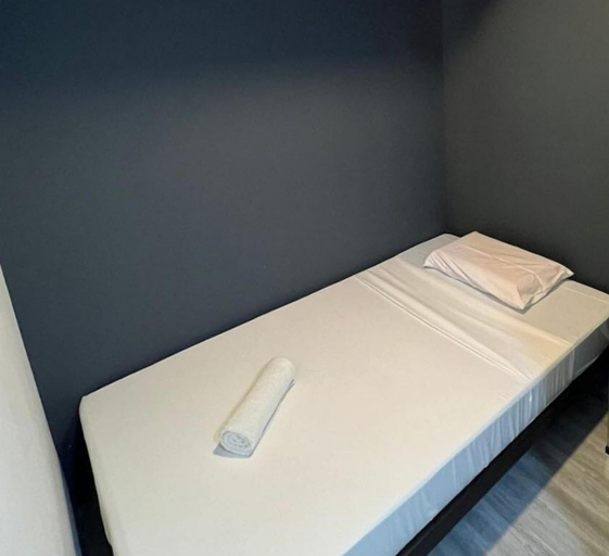 Bedroom 3, Maine City Residences Tramo, Pasay City