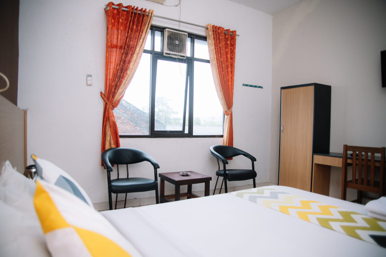 Bedroom 4, Hotel Handayani, Sumedang