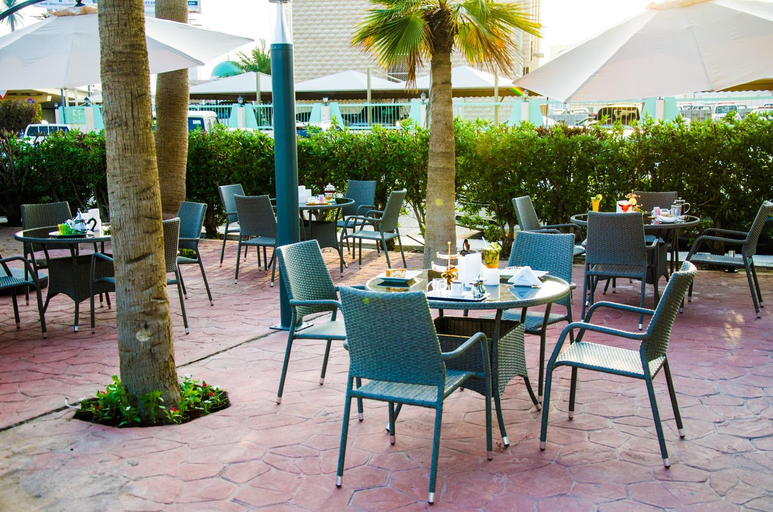Food & Drinks 5, Dammam Palace Hotel, Dammam