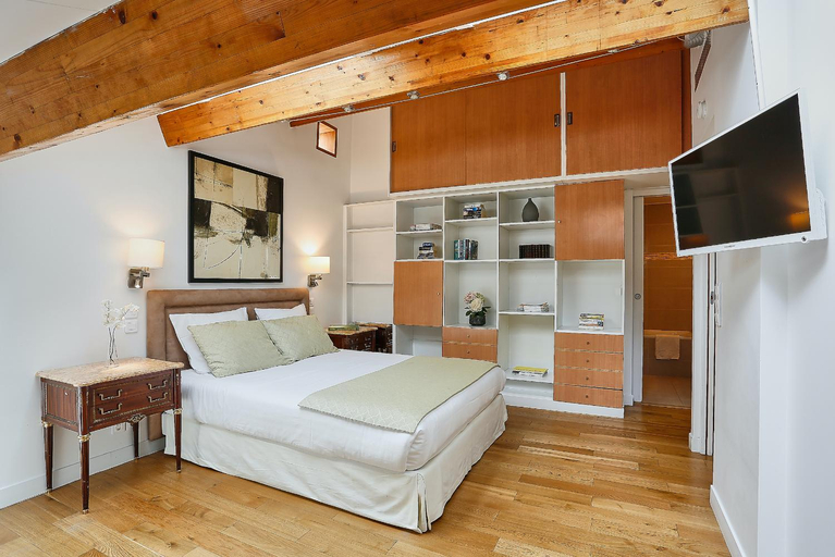 Bedroom 2, Apartments du Louvre, Paris