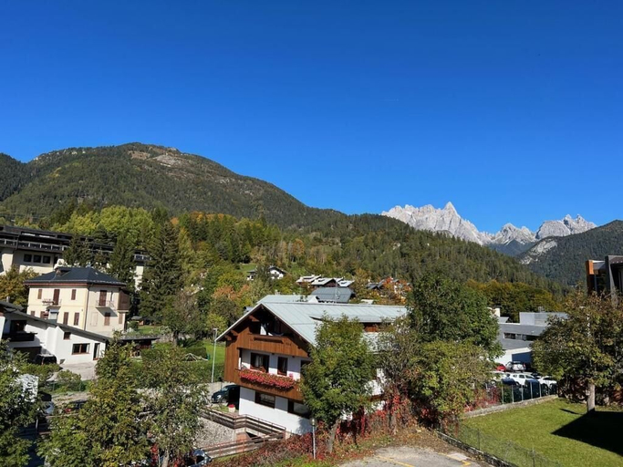 Exterior & Views 2, Hotel Giardino, Belluno