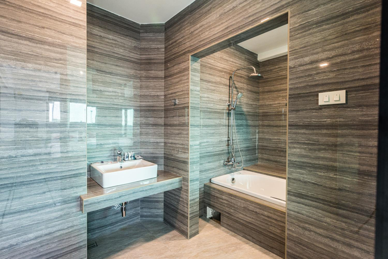 Bathroom 4, Soho Boutique Hotel, Muang Tak