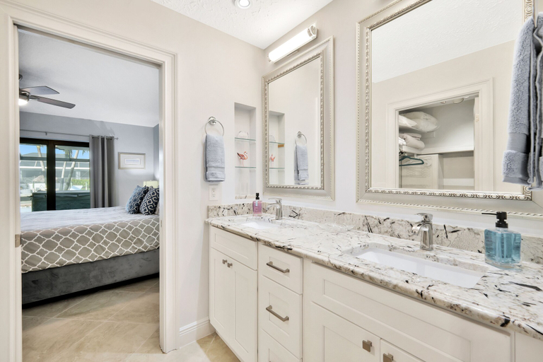 Bathroom 4, Villa Turquoise Coast, Lee