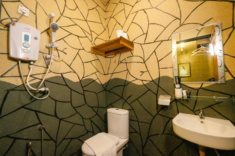 Bathroom 4, Swing & Pillows @ Anggun Hotel Seri Iskandar, Ipoh, Perak Tengah