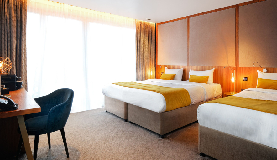Bedroom 5, Harmon House, Bruxelles