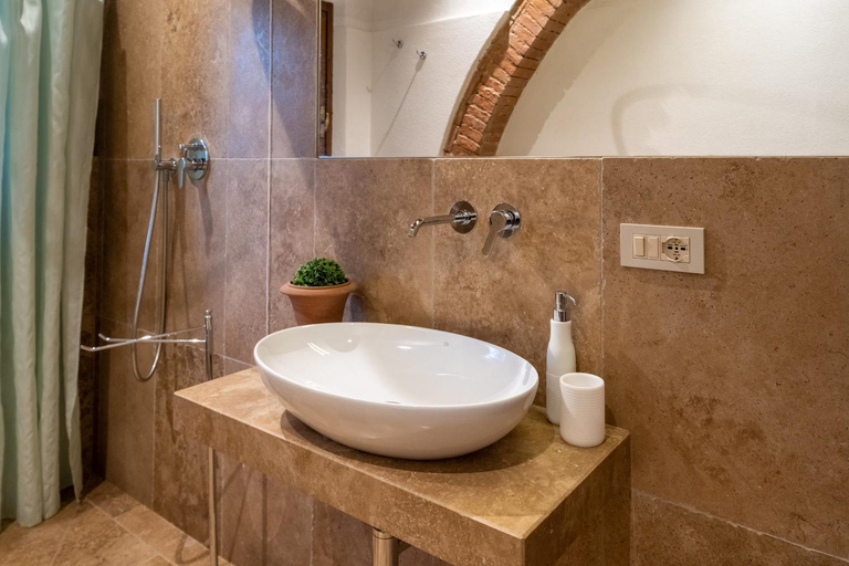 Bathroom 4, Agriturismo Canale, Pisa