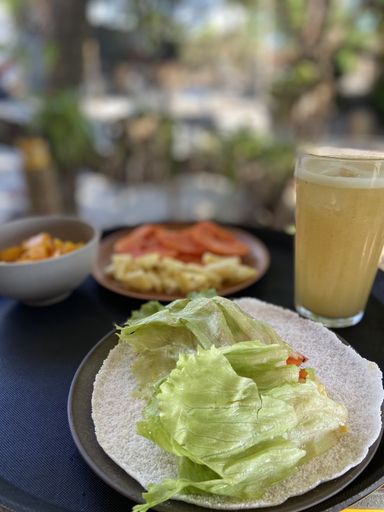 Food & Drinks 4, OXE hostel, Cairu