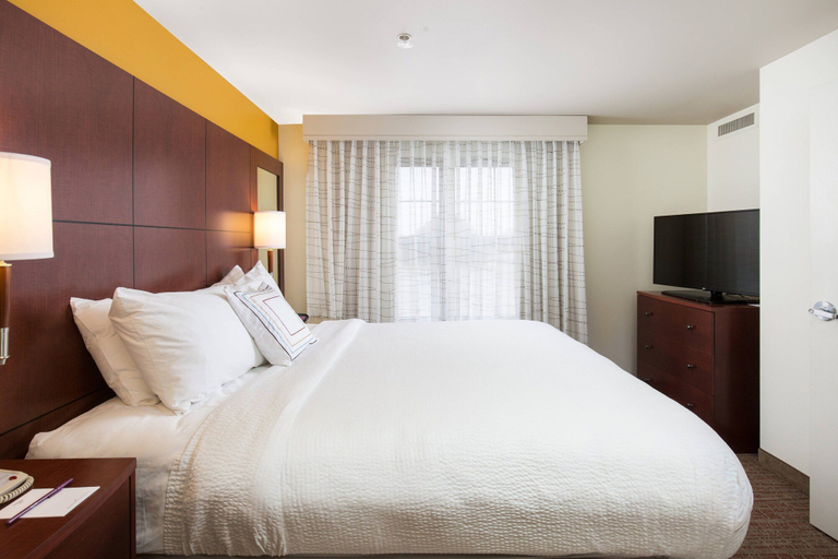 Bedroom 4, Residence Inn Springfield Old Keene Mill, Fairfax
