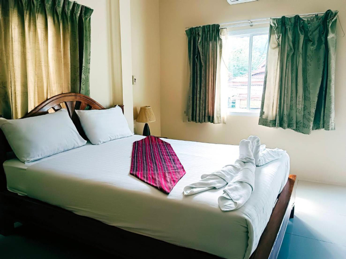 Bedroom 2, Khao-Sok Bed and Breakfast, Phanom