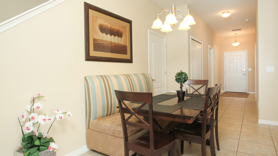 Champions Gate Resort Townhomes, Orange