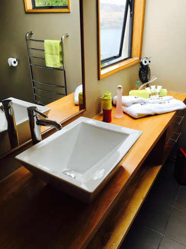 Bathroom, Breakfast at Tiffany's B&B, Queenstown-Lakes