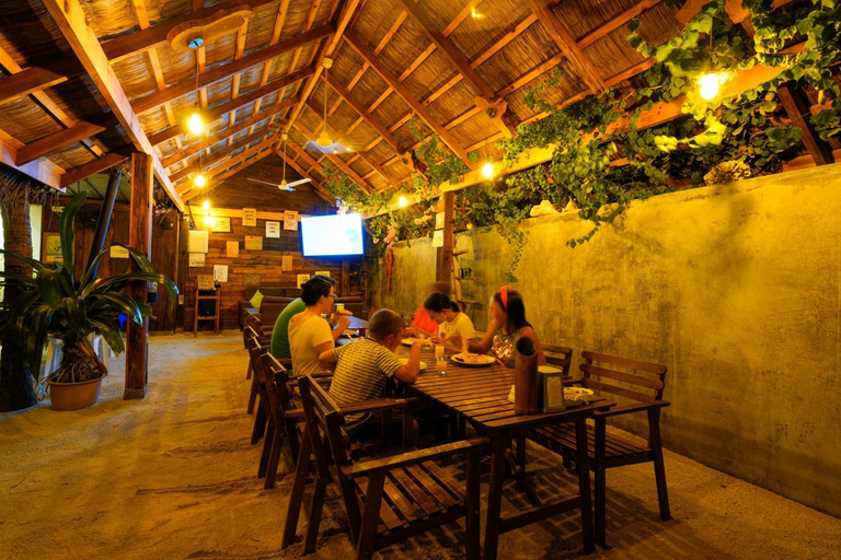 Food & Drinks 4, Shallow Lagoon Rasdhoo, North Ari Atoll