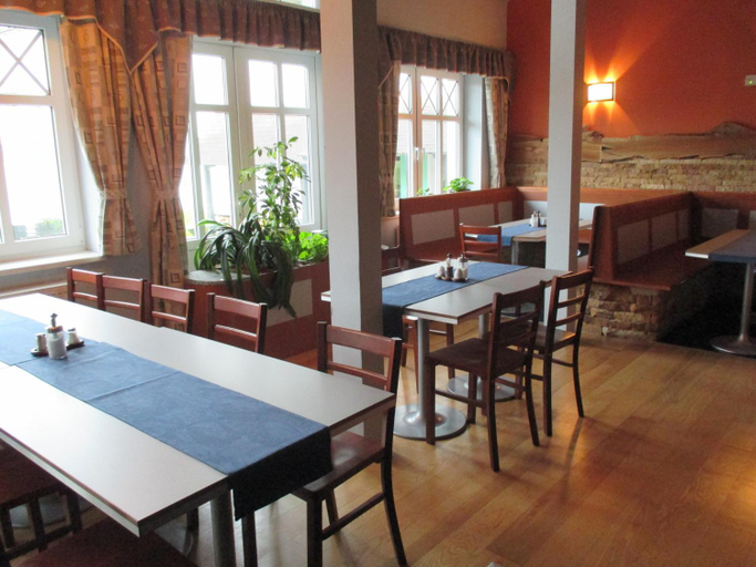 Food & Drinks 5, Hotel Union, Trutnov