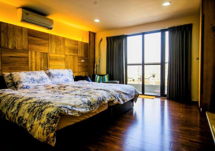 Bedroom 2, Sanyi Gentle Breeze Hotel, Miaoli