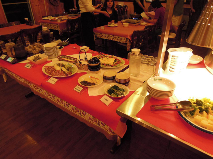 Food & Drinks 2, Hotel Andermatt, Nagawa