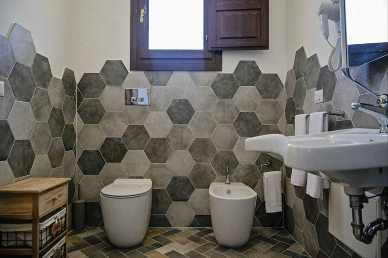 Bathroom 5, Agriturismo alle Riserve Cavagrande, Syracuse