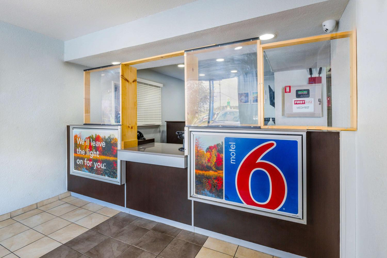 Public Area 2, Motel 6 Sandston, VA - Richmond, Henrico