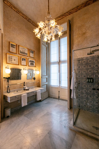 Bathroom 5, Palazzo Doria Napoli, Napoli