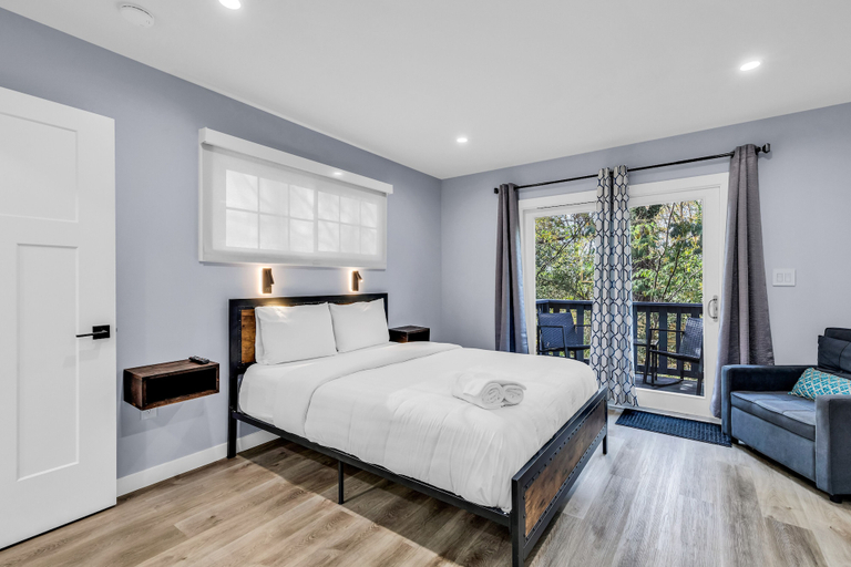 Bedroom 3, Luxury 3BR House in Charlotte, Mecklenburg