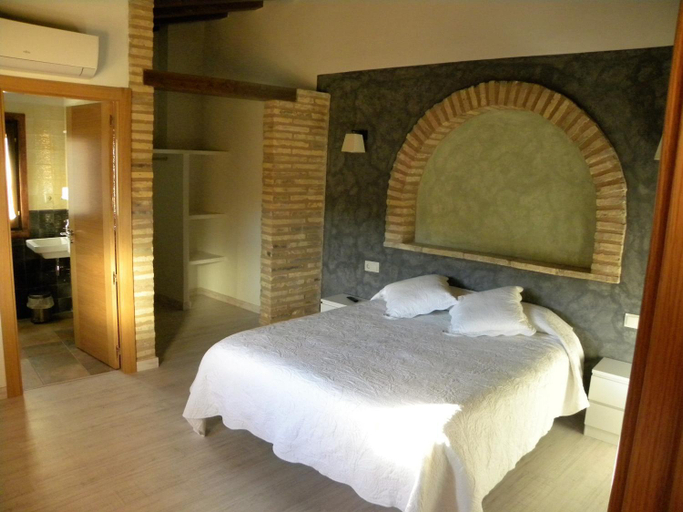 Others 5, Casa Jabonero, Huesca