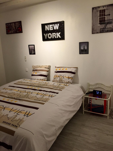 Bedroom 2, Au Nid de Tille, Oise