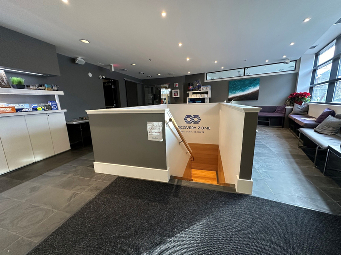 Others 4, Solara Hotel room with Pool-Hot tub-Gym, Division No. 15