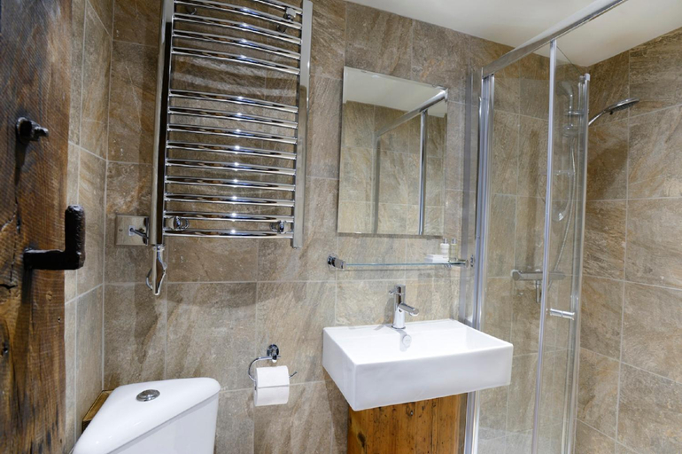Bathroom 3, Old Field Barn Luxury B&B, Norfolk